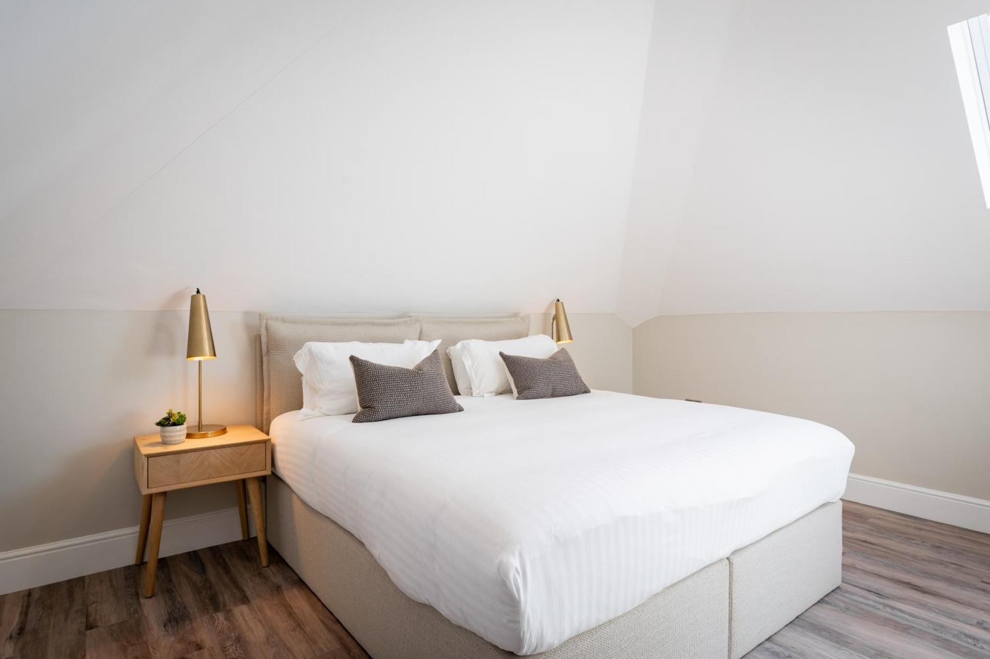 Wellington Place I Your Apartment Μπρίστολ Εξωτερικό φωτογραφία