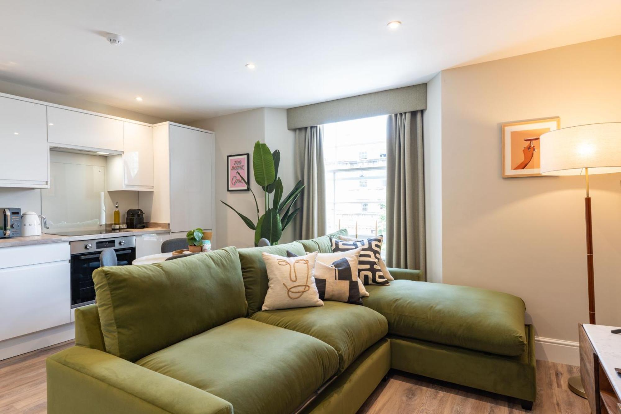 Wellington Place I Your Apartment Μπρίστολ Εξωτερικό φωτογραφία